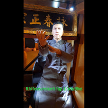 Load image into Gallery viewer, 1/6 Real Masterpiece Ip Man 3 Front4
