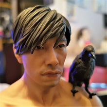 Load image into Gallery viewer, 1/6 Scale Causeway Bay Poles - Crow Statue - MJ@TreasureHearts Toys & Collectibles