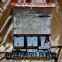 Load image into Gallery viewer, Action Base 1 Display Stand 1/100 CLEAR