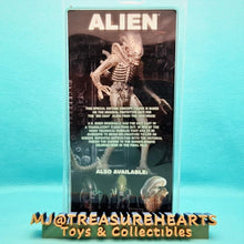 Load image into Gallery viewer, 7" Scale Action Figures - Big Chap Xenomorph Alien - MJ@TreasureHearts Toys & Collectibles