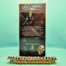 Load image into Gallery viewer, 7" Scale Action Figures - Grid Alien - MJ@TreasureHearts Toys & Collectibles