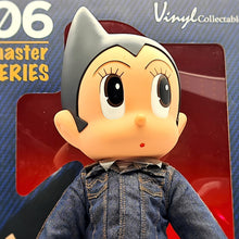 Load image into Gallery viewer, Astro Boy Master Series 06 Vinyl Collectables