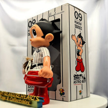 Load image into Gallery viewer, Astro Boy Master Series 09 Vinyl Collectables