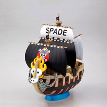 Load image into Gallery viewer, Grand Ship Collection 12 Spade Pirates Ship