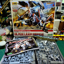 Load image into Gallery viewer, HMM ZOIDS 1/72 RZ-028 Blade Liger Mirage