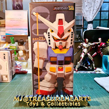 Load image into Gallery viewer, Jumbo Soft Vinyl Figure SD RX-78-2 SD Gundam 2P Color Box Left