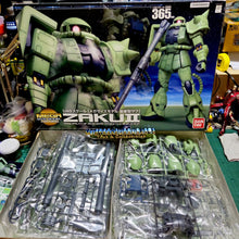 Load image into Gallery viewer, Mega Size 1/48 Mass Production Type ZAKU II