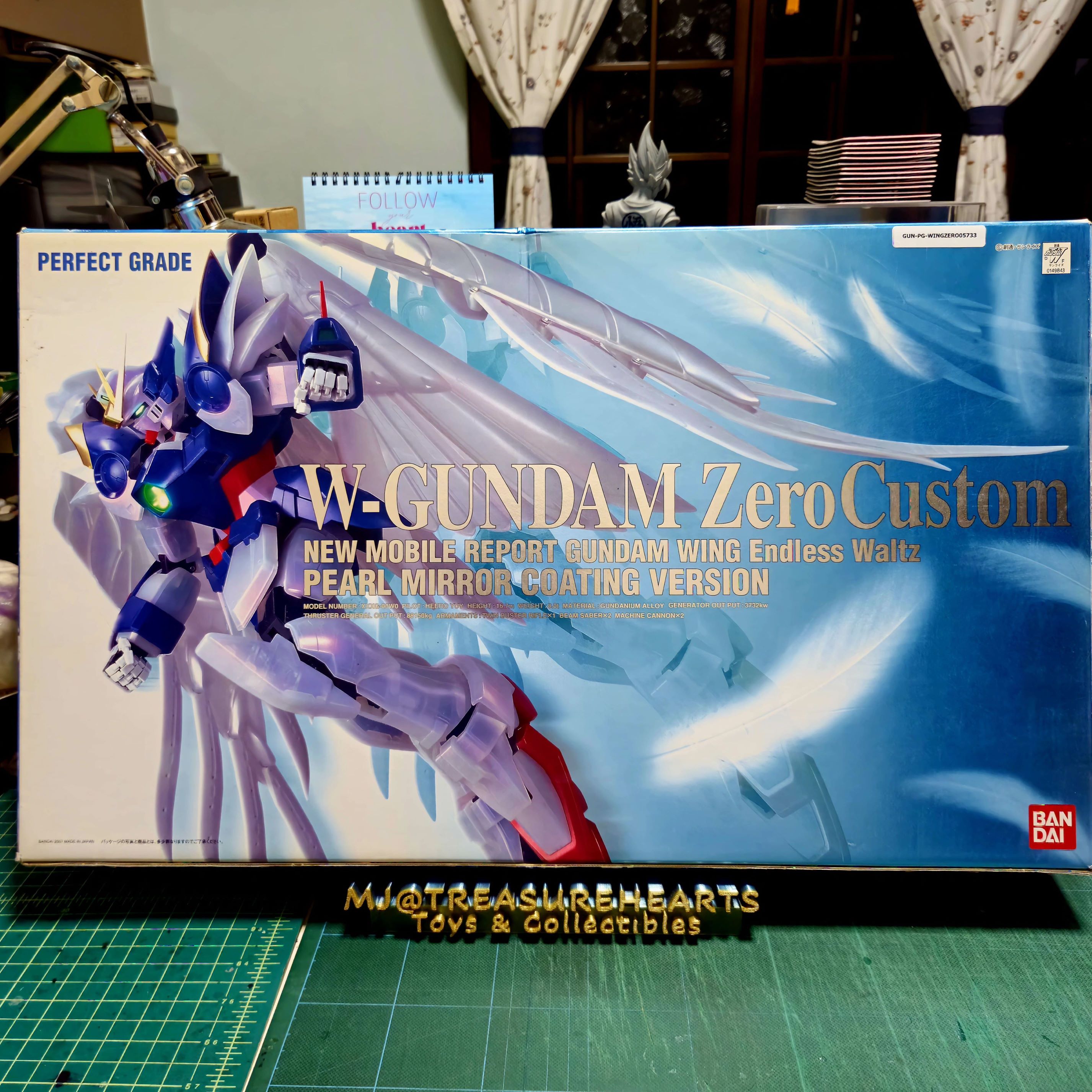 新品未開封PG W-GUNDAM ZeroCustom Pearl Mirror PG_1-60_W-