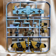 Load image into Gallery viewer, 1/100 Tsubasa Collection Vol 14 Messerschmitt Bf109F (No.82)