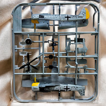 Load image into Gallery viewer, 1/100 Tsubasa Collection Vol 8 Focke-Wulf Fw190A-5 (47)
