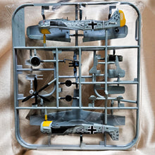 Load image into Gallery viewer, 1/100 Tsubasa Collection Vol 8 Focke-Wulf Fw190A-5 (48)