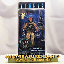 Load image into Gallery viewer, Aliens Series 9 Assortment (3-in-1) - MJ@TreasureHearts Toys & Collectibles