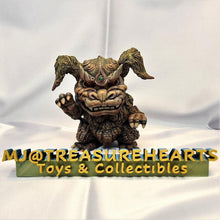 Load image into Gallery viewer, Deforeal Godzilla vs. Mechagodzilla King Caesar - MJ@TreasureHearts Toys & Collectibles