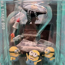 Load image into Gallery viewer, Despicable Me : Minions Series - Stealing Moon (DS-050) - MJ@TreasureHearts Toys & Collectibles