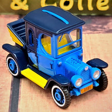 Load image into Gallery viewer, Disney Motors - Hi-hat Classic Dory - MJ@TreasureHearts Toys & Collectibles