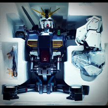Load image into Gallery viewer, FORMANIA EX - Nu Gundam RX-93 VGundam - MJ@TreasureHearts Toys & Collectibles