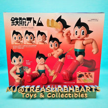 Load image into Gallery viewer, MAFEX No.065 MAFEX Astro Boy - MJ@TreasureHearts Toys & Collectibles