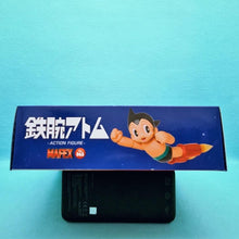 Load image into Gallery viewer, MAFEX No.065 MAFEX Astro Boy - MJ@TreasureHearts Toys & Collectibles