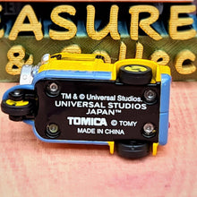 Load image into Gallery viewer, Minion Car Stuart (USJ) - MJ@TreasureHearts Toys & Collectibles