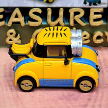 Load image into Gallery viewer, Minion Car (USJ) - MJ@TreasureHearts Toys & Collectibles