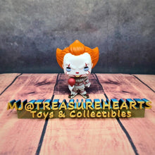 Load image into Gallery viewer, POP! Stephen King’s IT Pennywise wBalloon(HOT TOPIC) - MJ@TreasureHearts Toys & Collectibles