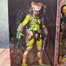 Load image into Gallery viewer, Predator: 1718 - Golden Angel Elder Predator Ultimate - MJ@TreasureHearts Toys & Collectibles