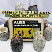 Load and play video in Gallery viewer, 7 Inch Alien Egg & Facehugger Pack - FinalHD V2