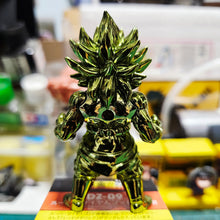 Load image into Gallery viewer, Absolute Chogokin DZ-06 - Densetsu no Saiyan Broly Green
