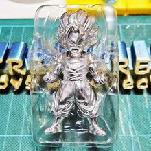 Load image into Gallery viewer, Absolute Chogokin DZ-16 - Super Saiyan God Vegetto
