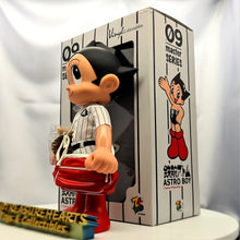 Load image into Gallery viewer, Astro Boy Master Series 09 Vinyl Collectables
