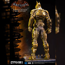 Load image into Gallery viewer, Batman Beyond - Gold Edition
