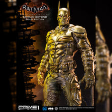 Load image into Gallery viewer, Batman Beyond - Gold Edition
