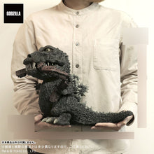 Load image into Gallery viewer, Gigantic Series X Deforeal Godzilla (1954) Figure In Hand
