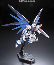 Load image into Gallery viewer, RG 1/144 ZGMF-X10A Freedom Gundam
