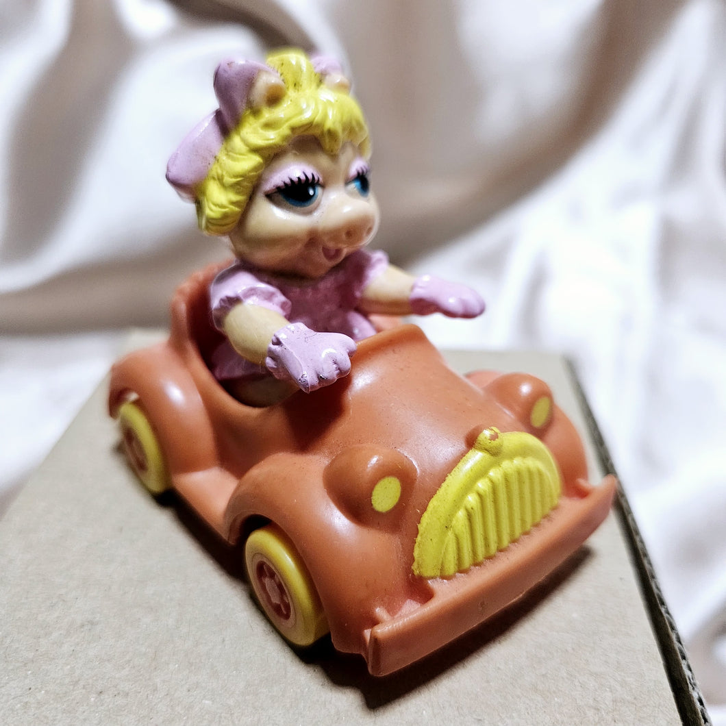 McDonald 1986 Muppet Babies -Miss Piggy & Car