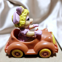 Load image into Gallery viewer, McDonald 1986 Muppet Babies -Miss Piggy &amp; Car
