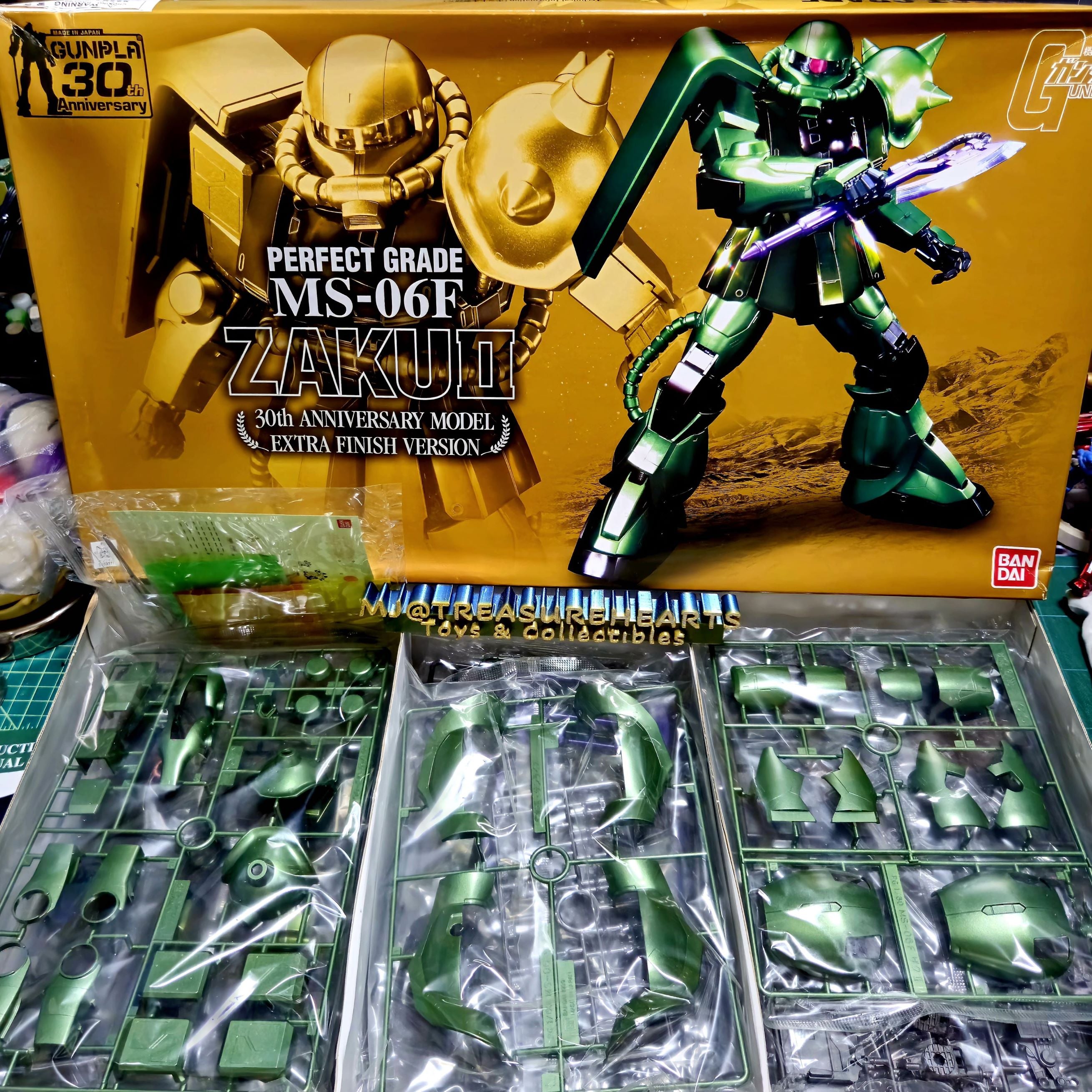 PG 1/60 MS-06F Zaku II 30th Anniv.(Extra Finish) – MJ