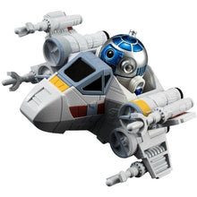 Load image into Gallery viewer, Star Wars Converge Vehicle X-Wing Starfighter &amp; R2-D2 Fig Front
