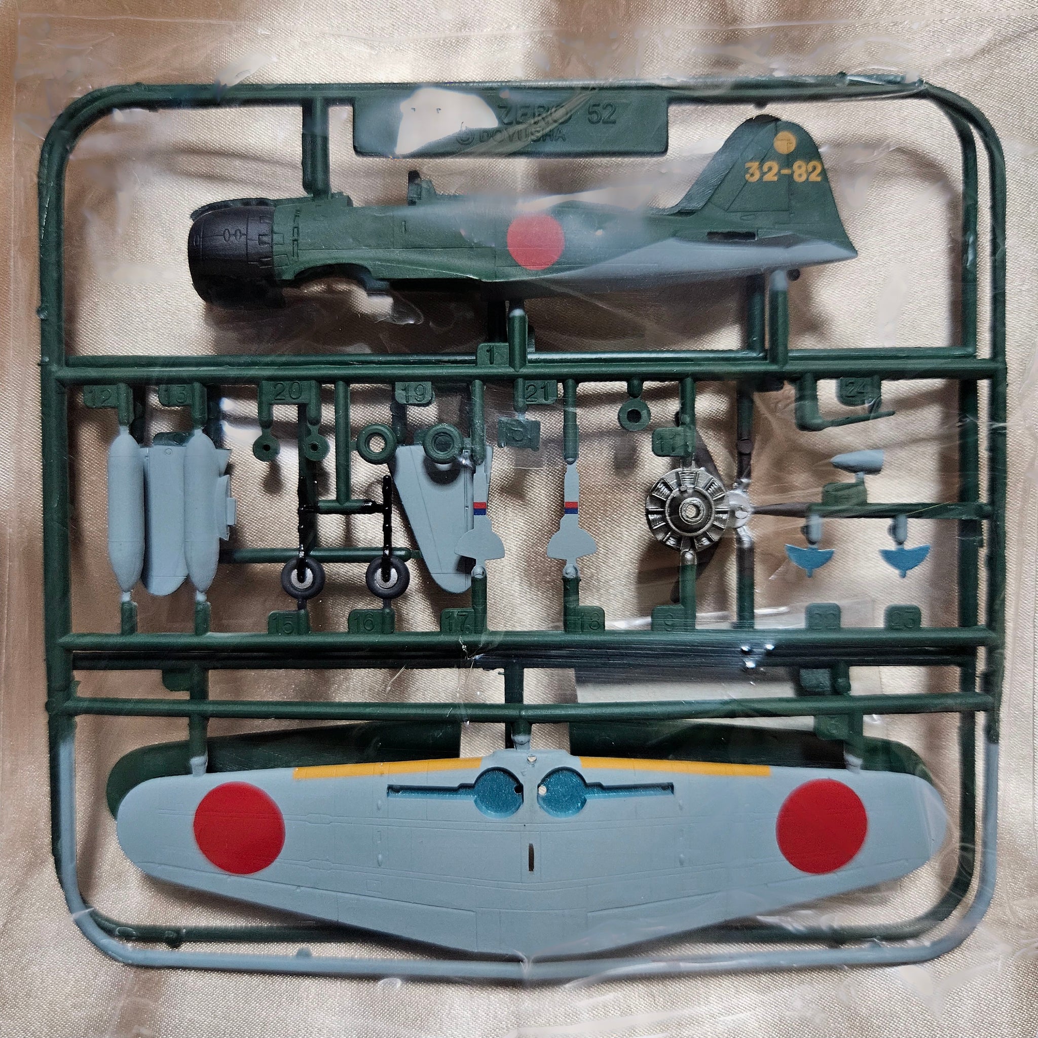 1/100 Tsubasa Collection Vol 11 Zero Fighter Type 52 (No.62) – MJ