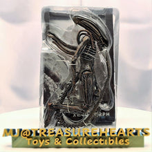 Load image into Gallery viewer, Alien Covenant-Xenomorph 7 Inch Action Figure - MJ@TreasureHearts Toys &amp; Collectibles
