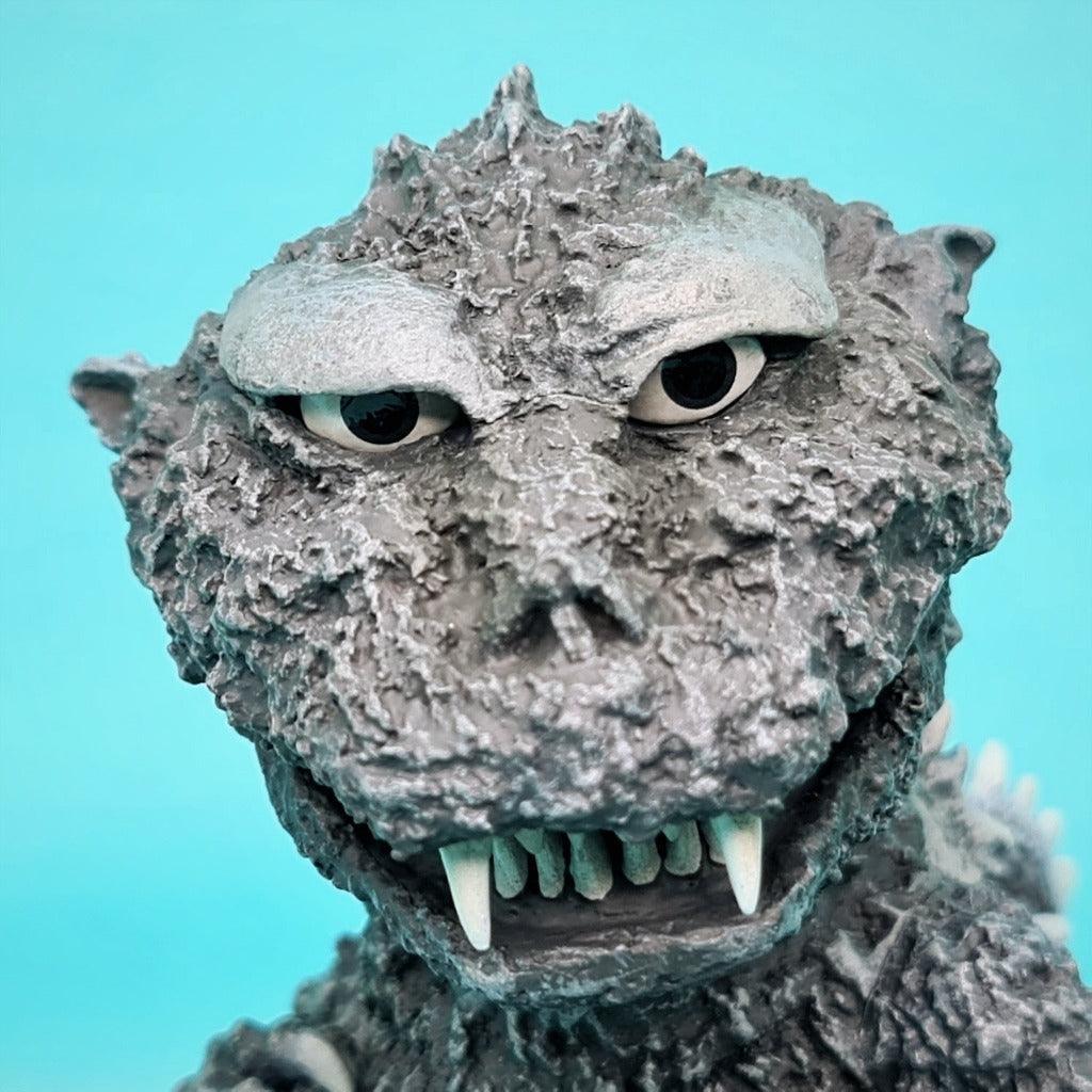 Deforeal Godzilla Raids Again Godzilla (1955) 1/2 - MJ@TreasureHearts Toys & Collectibles