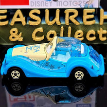 Load image into Gallery viewer, Disney Tomica Disney Motors Dreastar Elsa - MJ@TreasureHearts Toys &amp; Collectibles

