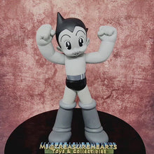 Load and play video in Gallery viewer, Standing Astro Boy 41cm - Mono Color-FinalHD
